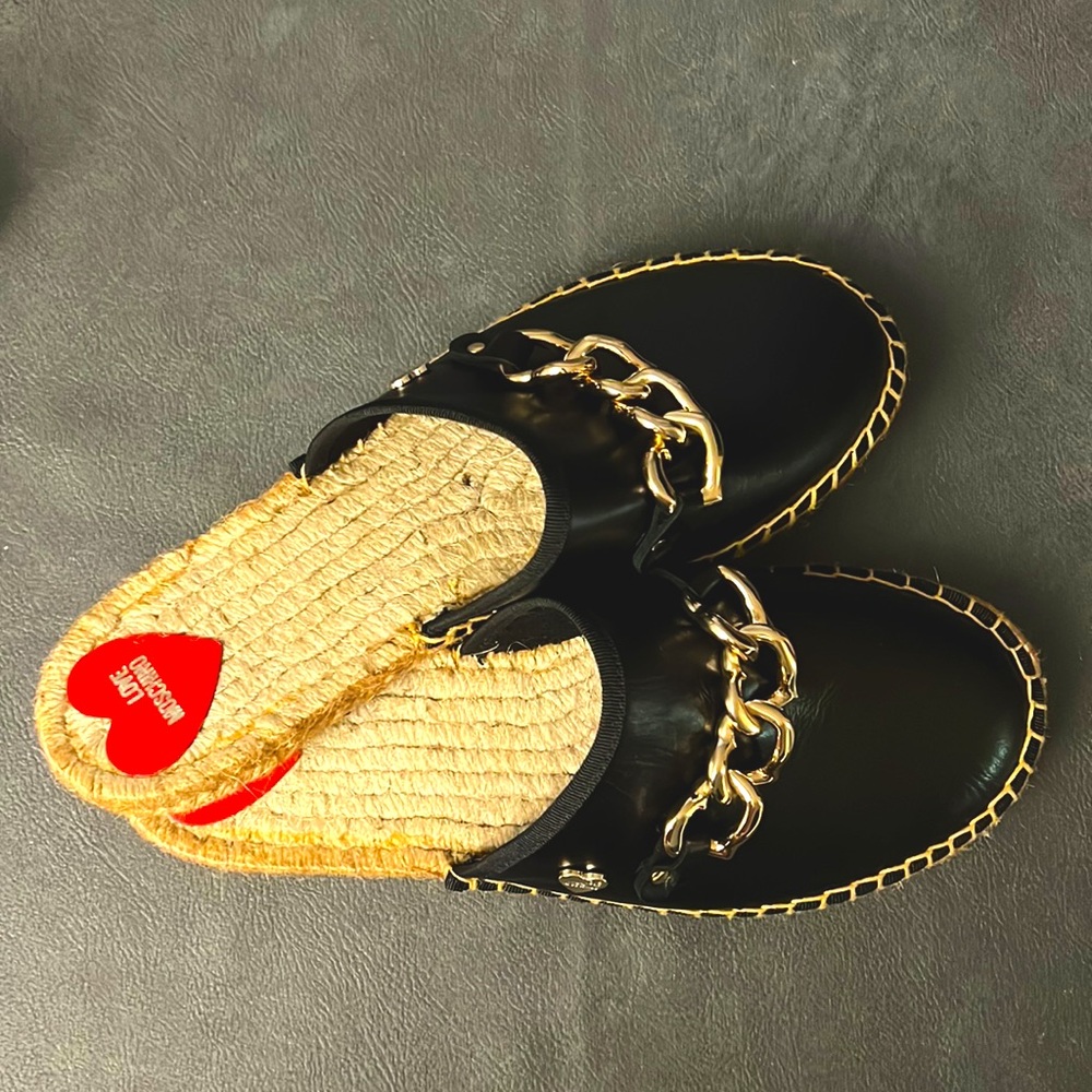 Moschino love espadrille new size 9/ eu 40 Made in Spain. Leather black